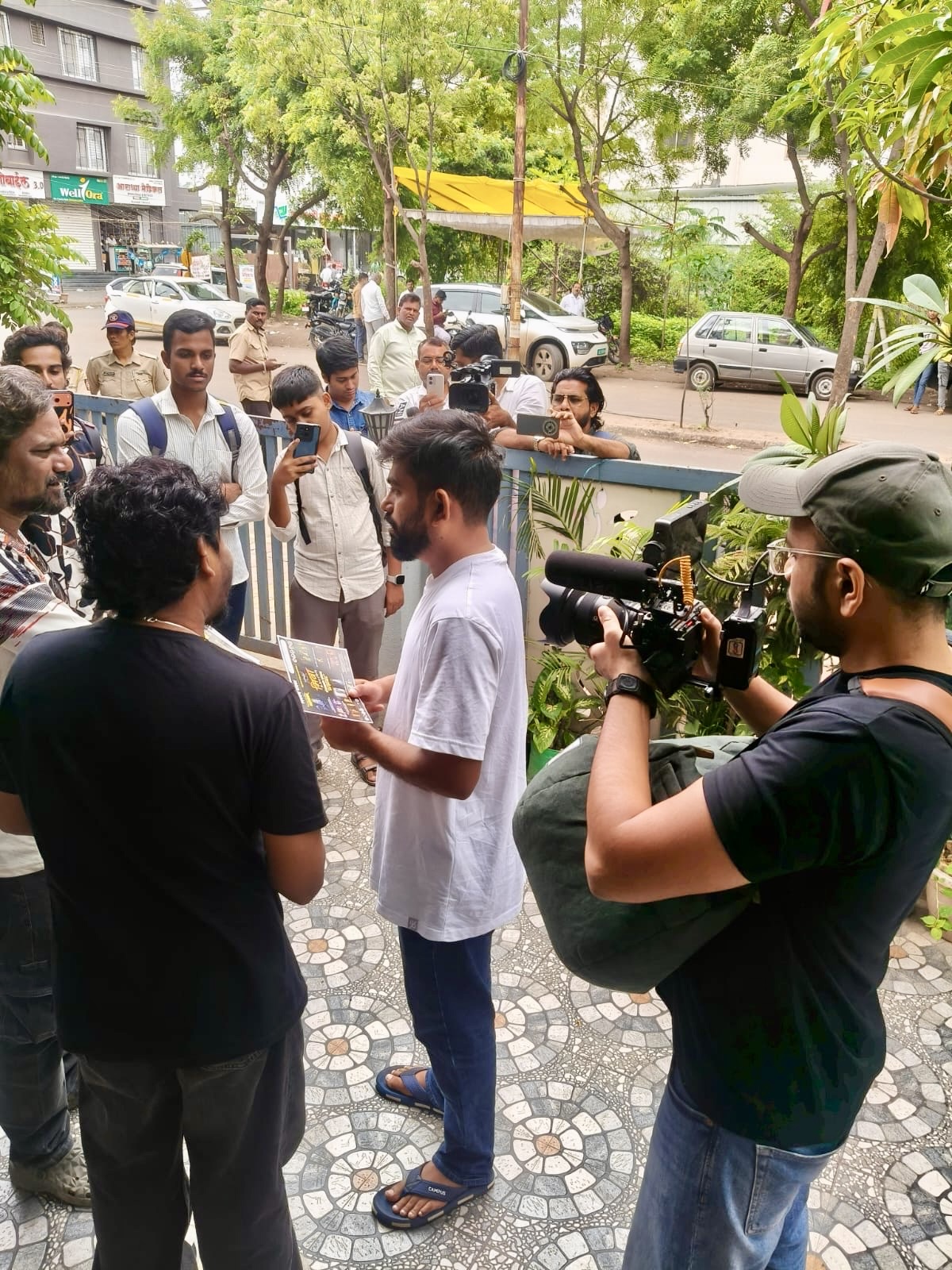 Filming outside during the New Delhi story